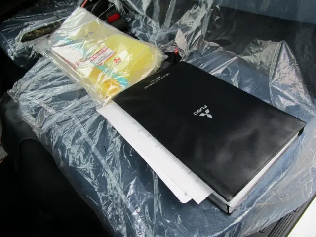 三菱 キャンター 2RG-FBA20(2WD)の写真42