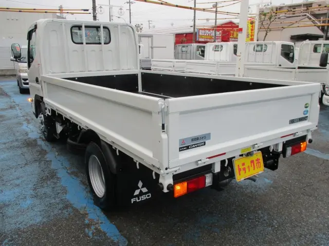 三菱 キャンター 2RG-FBA20(2WD)の写真17