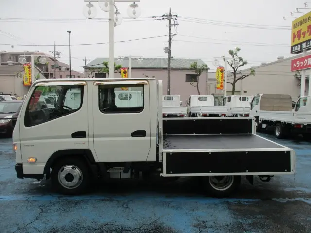 三菱 キャンター 2RG-FBA20(2WD)の写真10