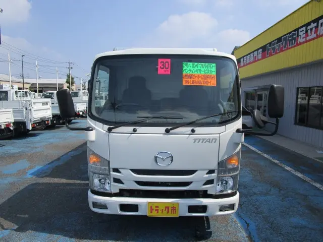 マツダ タイタン TRG-NMR85AN(2WD)の写真7