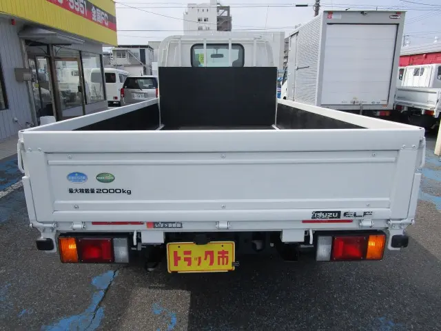 いすゞ エルフ TPG-NJR85A(2WD)の写真5