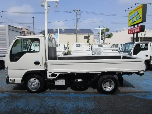 いすゞ エルフ TPG-NJR85A(2WD)の写真11