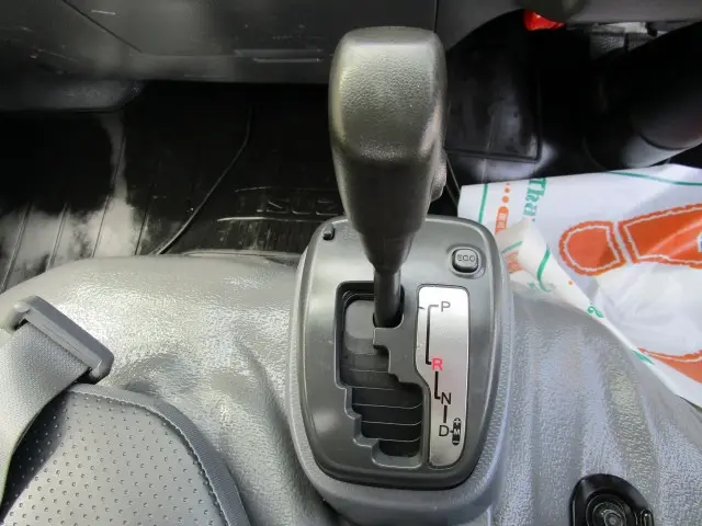 いすゞ エルフ TPG-NJR85A(2WD)の写真27