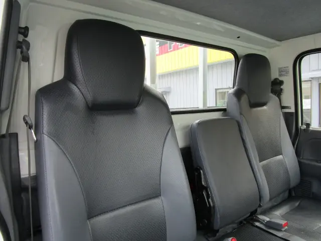 いすゞ エルフ TPG-NJR85A(2WD)の写真29