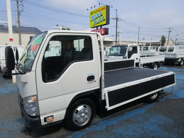 いすゞ エルフ TPG-NJR85A(2WD)の写真42
