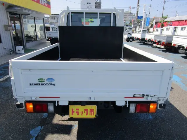 いすゞ エルフ TPG-NJR85A(2WD)の写真5