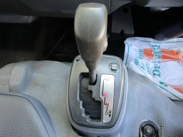 いすゞ エルフ TPG-NJR85A(2WD)の写真27
