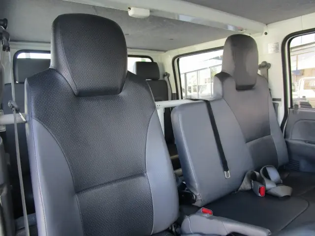 いすゞ エルフ TPG-NJR85A(2WD)の写真29
