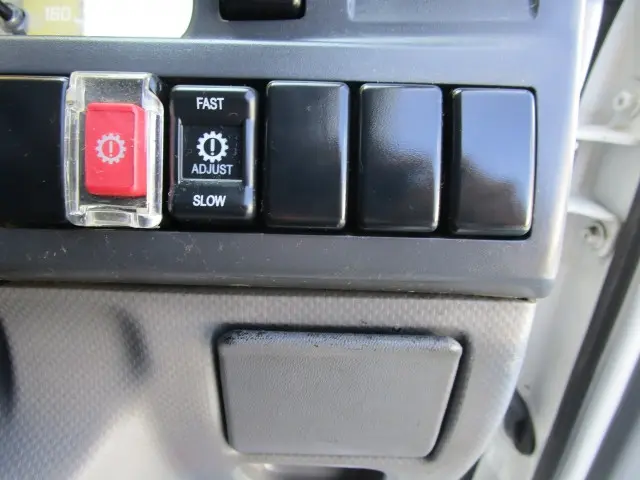 いすゞ エルフ TPG-NJR85A(2WD)の写真41