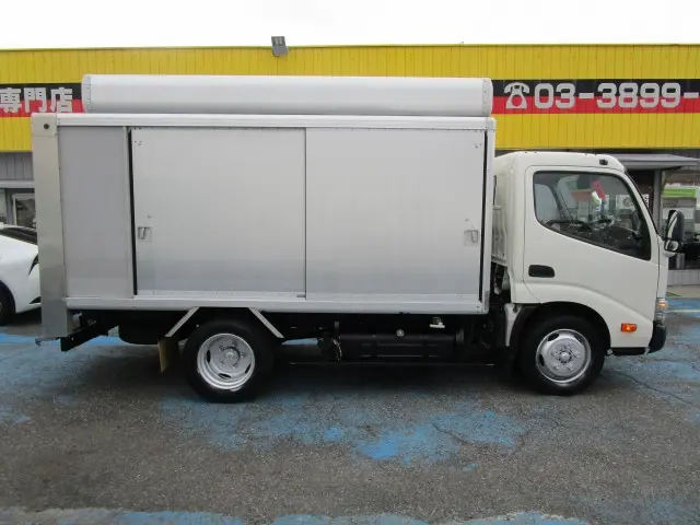 日野 デュトロ TPG-XZU645M(2WD)の写真8
