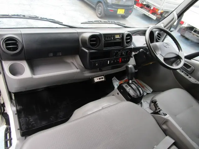 日野 デュトロ TPG-XZU645M(2WD)の写真37