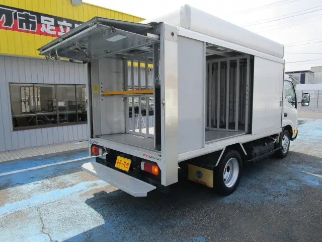 日野 デュトロ TKG-XZU645M(2WD)の写真2