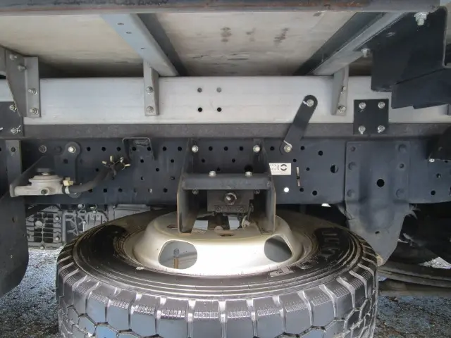 いすゞ エルフ TPG-NLR85AN(2WD)の写真30