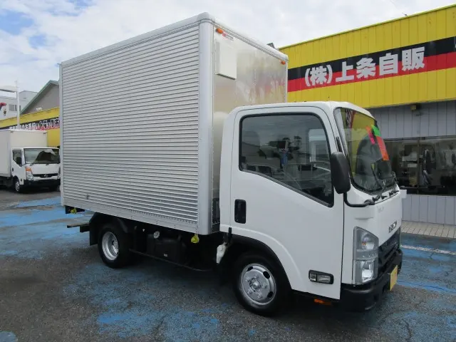 いすゞ エルフ TPG-NLR85AN(2WD)の写真34