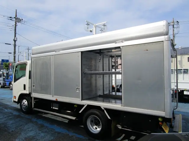 いすゞ エルフ TRG-NMR85N(2WD)の写真3