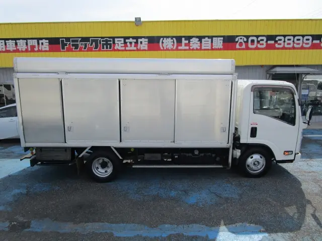 いすゞ エルフ TRG-NMR85N(2WD)の写真8