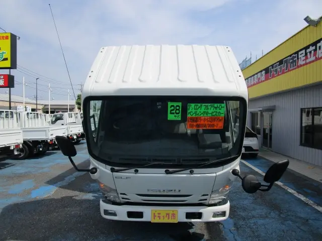 いすゞ エルフ TRG-NMR85N(2WD)の写真19
