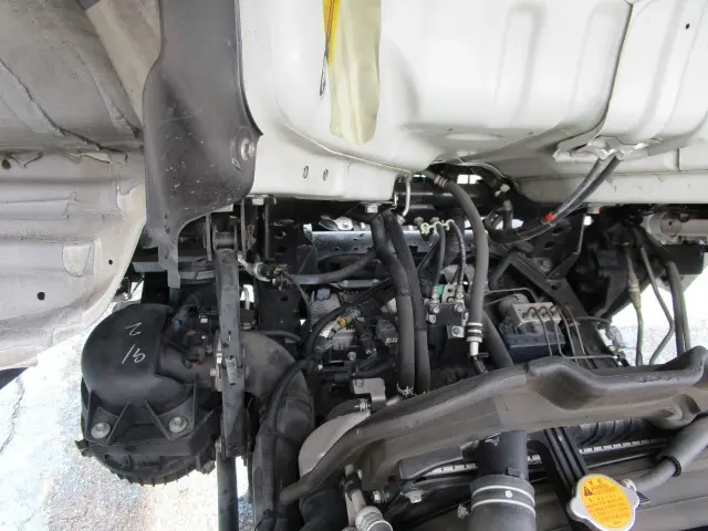 いすゞ エルフ TRG-NMR85N(2WD)の写真20