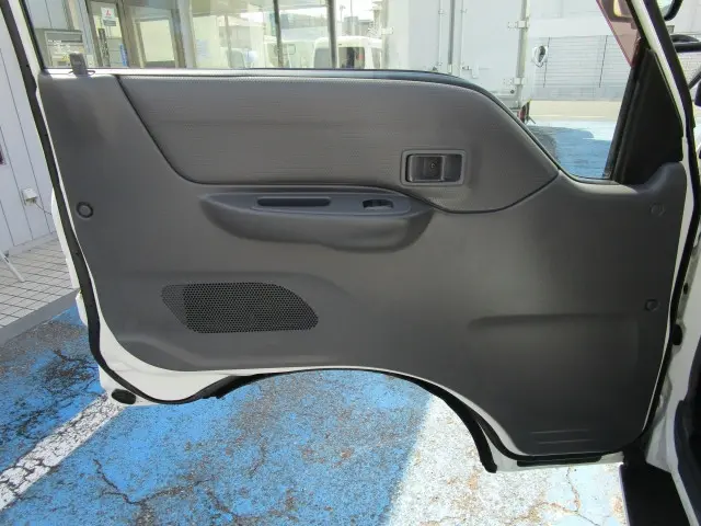 マツダ ボンゴトラック DBF-SLP2T(2WD)の写真28