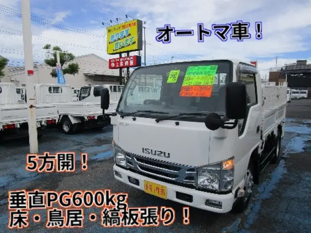 いすゞ エルフ TRG-NKR85A(2WD)の写真1