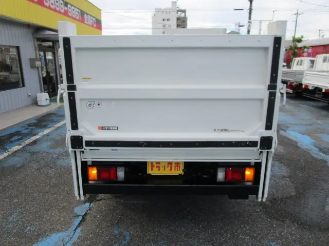 いすゞ エルフ TRG-NKR85A(2WD)の写真5