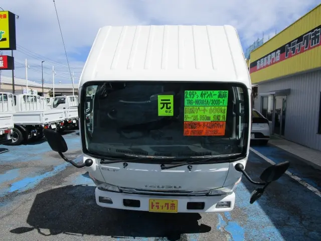 いすゞ エルフ TRG-NKR85A(2WD)の写真19
