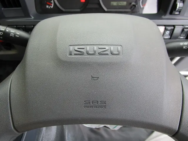いすゞ エルフ TRG-NKR85A(2WD)の写真36