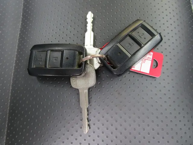 いすゞ エルフ TRG-NKR85A(2WD)の写真40