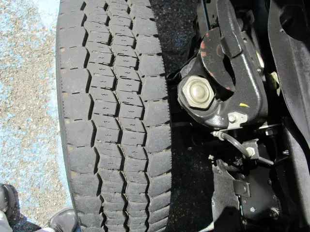 いすゞ エルフ TRG-NKR85A(2WD)の写真42