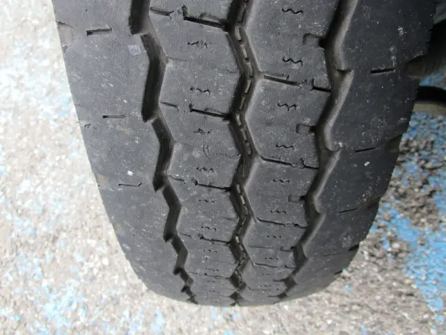 いすゞ エルフ TRG-NKR85A(2WD)の写真44