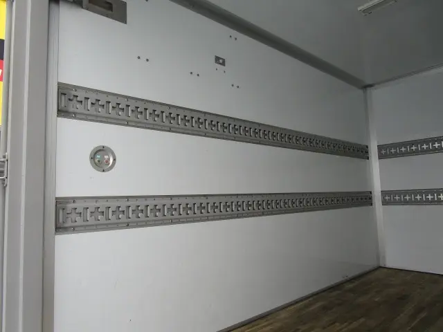 日産 アトラス CBF-SQ2F24(2WD)の写真16