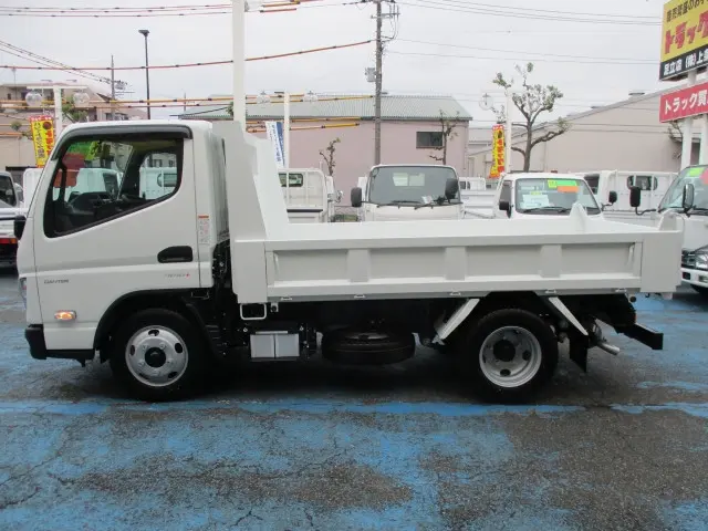 三菱 キャンター 2RG-FBA60(2WD)の写真11
