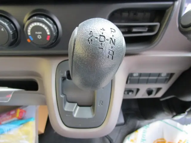 三菱 キャンター 2RG-FBA60(2WD)の写真21