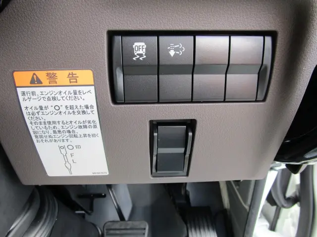 三菱 キャンター 2RG-FBA60(2WD)の写真28