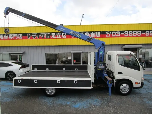 日野 デュトロ TKG-XZU650M(2WD)の写真9