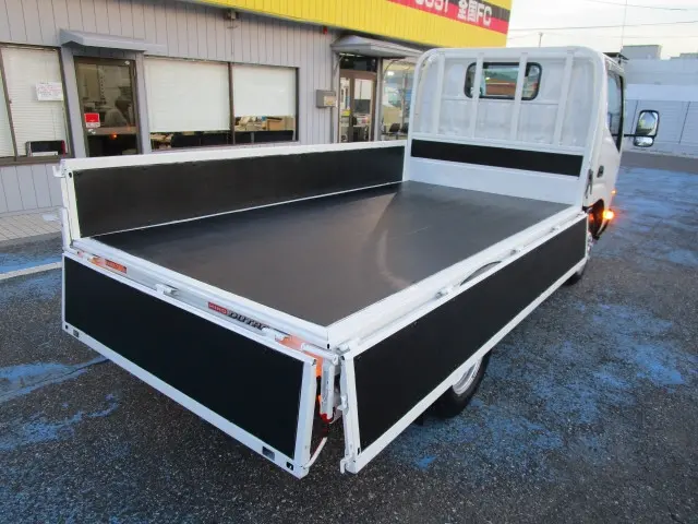 日野 デュトロ TPG-XZU605M(2WD)の写真2