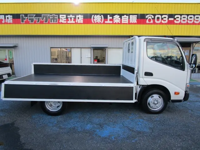 日野 デュトロ TPG-XZU605M(2WD)の写真9