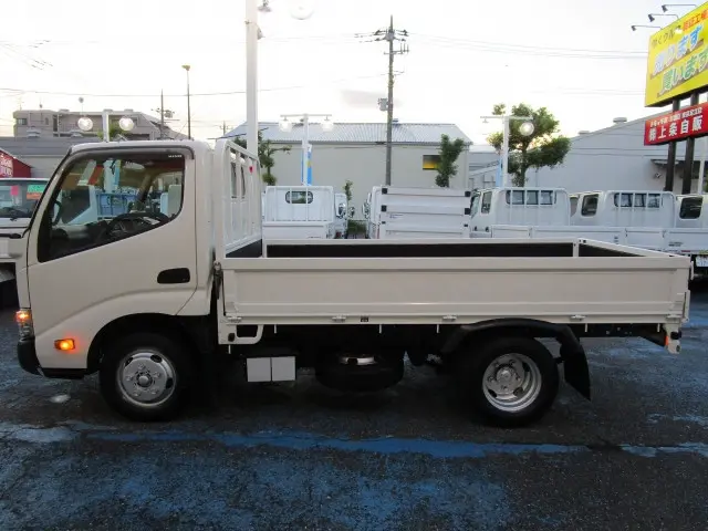 日野 デュトロ TPG-XZU605M(2WD)の写真11