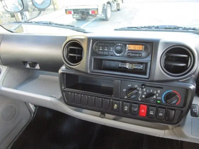 日野 デュトロ TPG-XZU605M(2WD)の写真26
