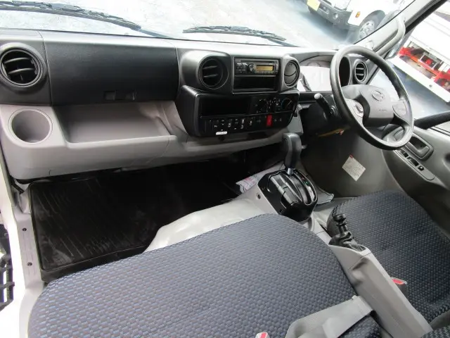日野 デュトロ 2RG-XZC605M(2WD)の写真25