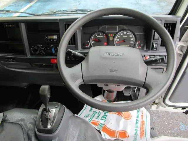 いすゞ エルフ TPG-NJR85A(2WD)の写真25