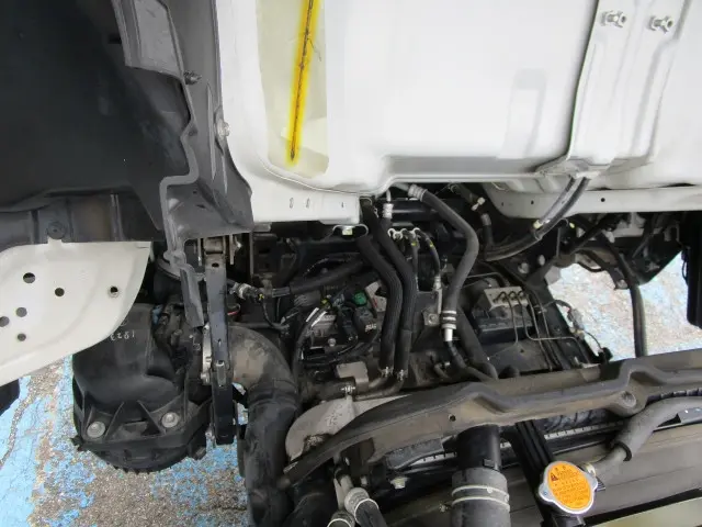 いすゞ エルフ TPG-NKR85A(2WD)の写真20