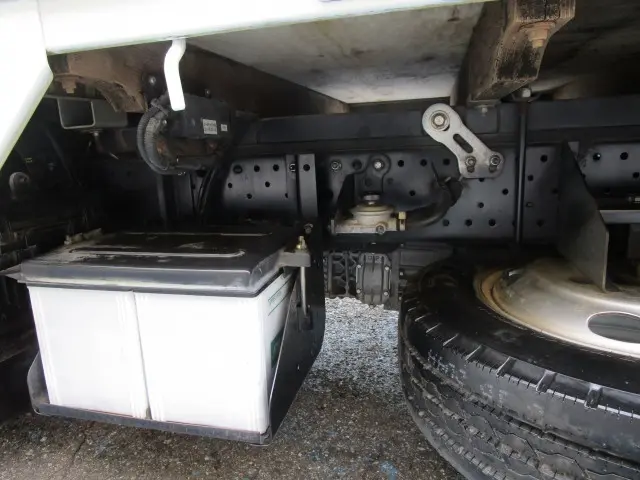いすゞ エルフ TPG-NKR85A(2WD)の写真24