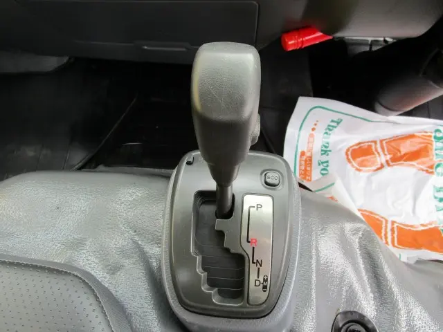 いすゞ エルフ TPG-NKR85A(2WD)の写真33