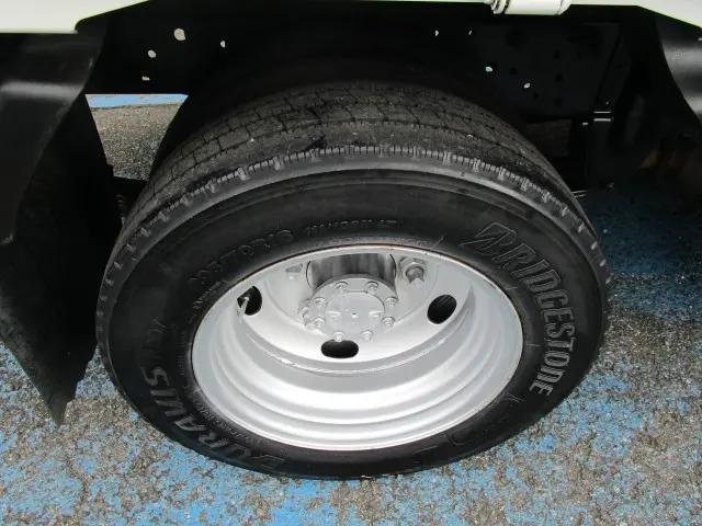いすゞ エルフ TPG-NKR85A(2WD)の写真45