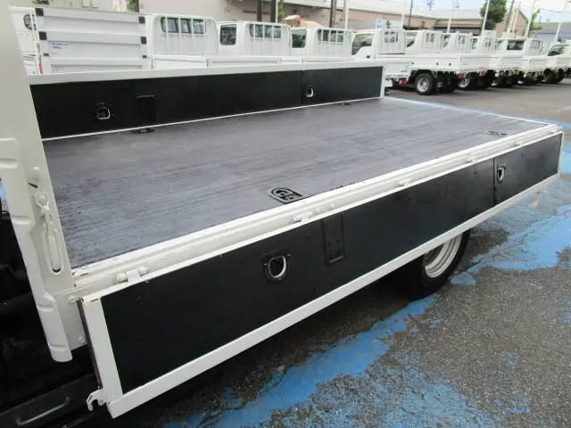いすゞ エルフ TKG-NKR85AR(2WD)の写真12