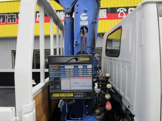 いすゞ エルフ TKG-NKR85AR(2WD)の写真16