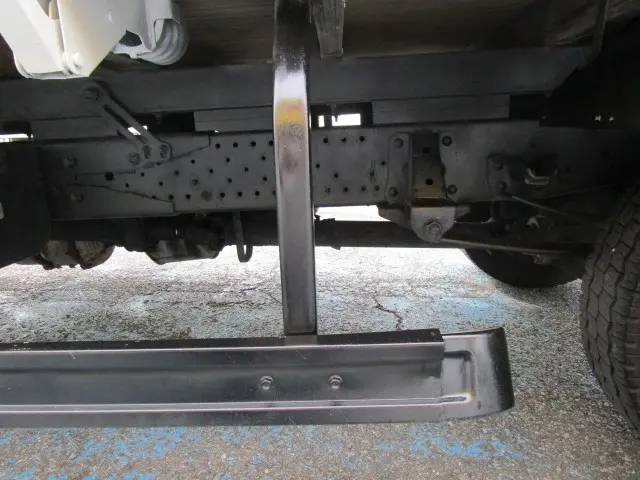 いすゞ エルフ TKG-NKR85AR(2WD)の写真29