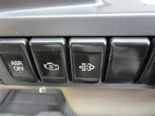 いすゞ エルフ TKG-NKR85AR(2WD)の写真44