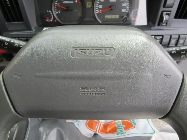 いすゞ エルフ TKG-NKR85AR(2WD)の写真45